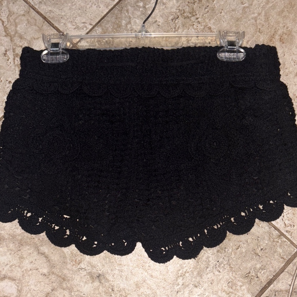 Surf Gypsy Black Crochet Scallop Shorts